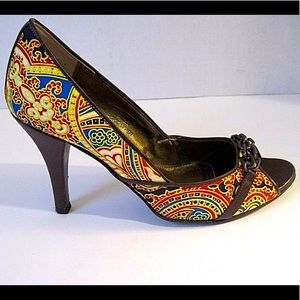 J Crew Paisley Fabric peep toe heels Size 6